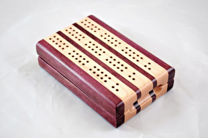 Compact Travel Cribbage 3 Player - Purpleheart & Maple - Closed