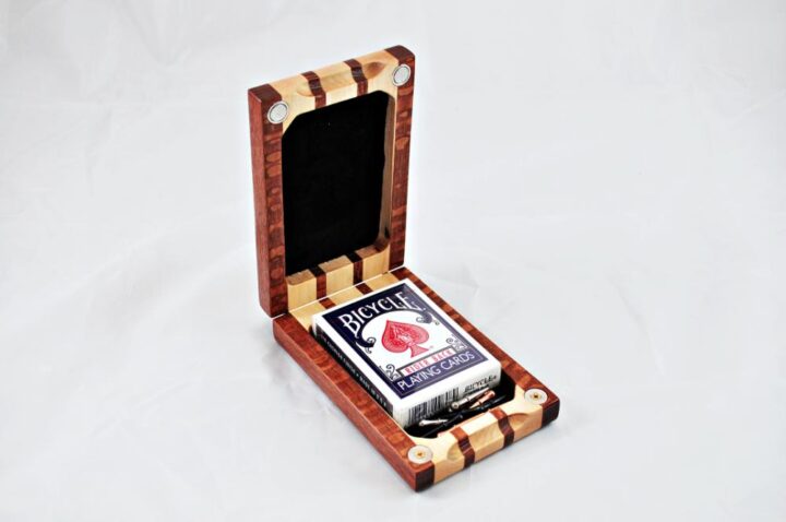Compact Travel Cribbage 3 Player - Leopardwood & Maple - Open