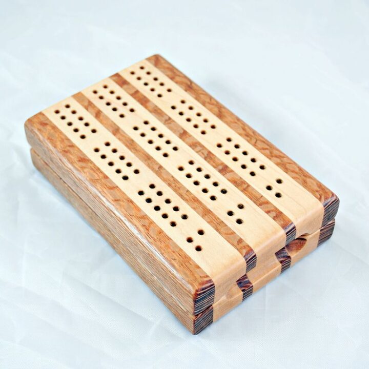 Compact Travel Cribbage 3 Player - Lacewood & Maple - Closed