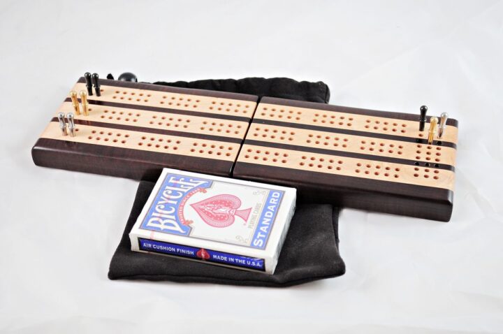 Compact Travel Cribbage 3 Player - Roasted Curly Maple & Curly Maple - Play