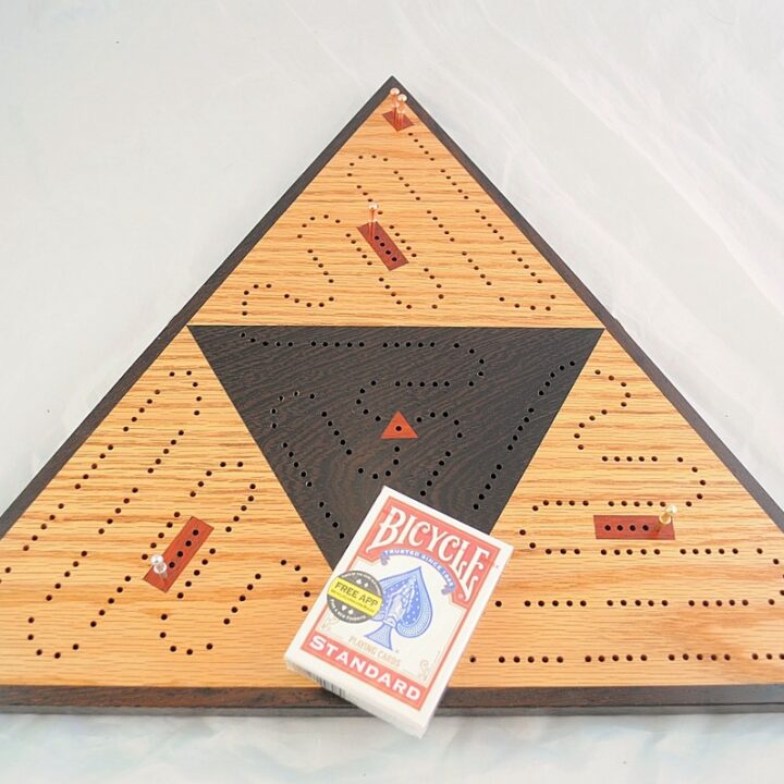 ICB-0041 Triangle Cribbage Board Red Oak & Wenge with Padauk Main