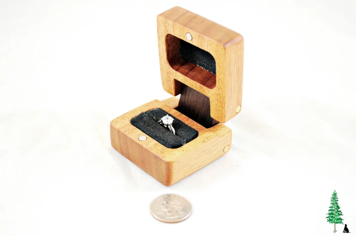 Ring Box - Khaya & Peruvian Walnut #176 - Open Right View View