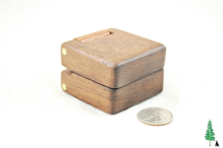 Ring Box - Peruvian Walnut & Lacewood #181 - Main View