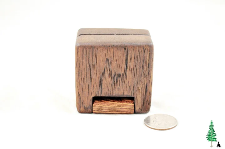 Ring Box - Peruvian Walnut & Lacewood #181 - Bottom View